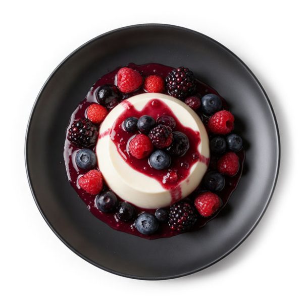 Panna cotta mit Waldbeeren